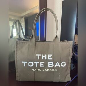 Marc Jacob Tote Large